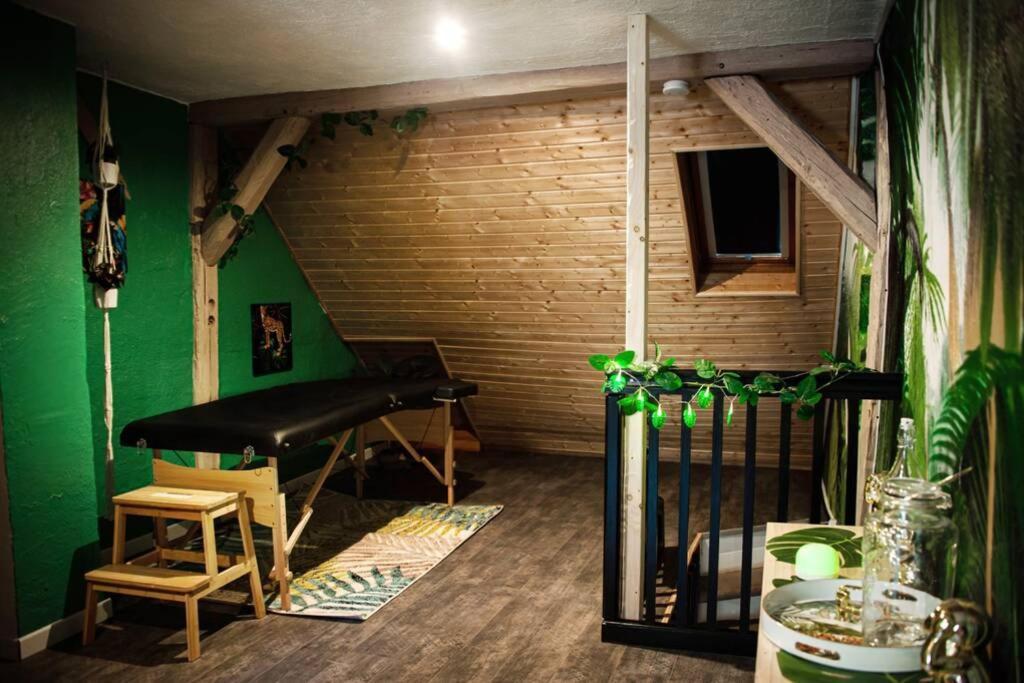 Bulle D'Amour , Une Nuit En Amoureux Thann Exterior photo